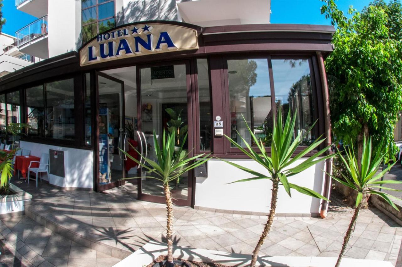 Hotel Luana Riccione Luaran gambar
